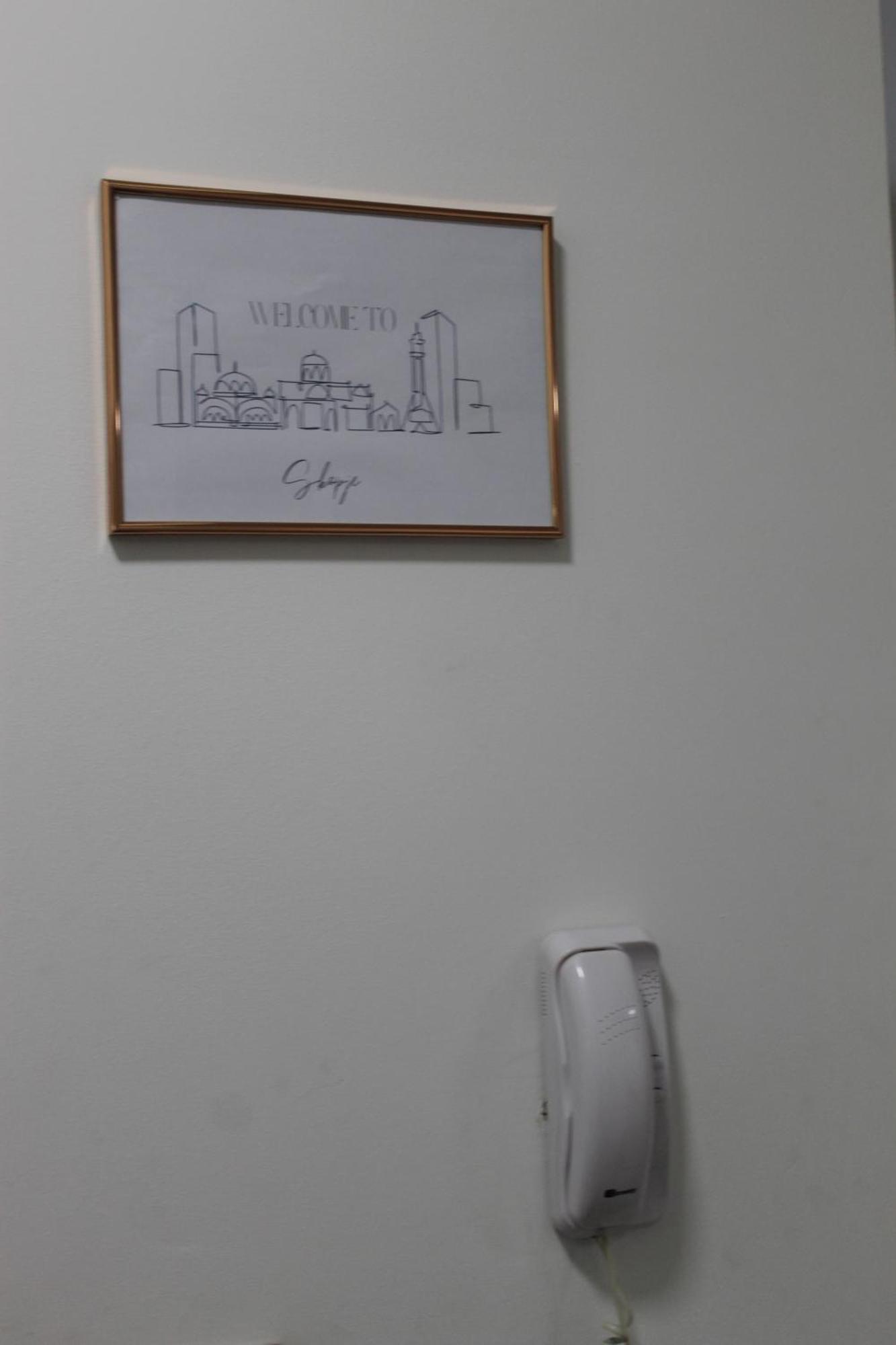 Milan'S Apartment Skopje Luaran gambar